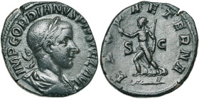 GORDIEN III Auguste (238-244), AE sesterce, Rome. D/ IMP GORDIANVS PIVS FEL AVG B. l., dr., cuir. à d. R/ PAX AETERNA/ S-C Pax courant à d., ten. un r...