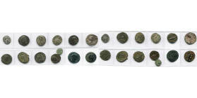 lot de 13 p.: Emission anonyme, victoriat; Gallien, antoninien, R/ Gazelle, Aeternitas, Sol, Providentia; Salonina, antoninien, R/ Vesta; Quintillus, ...
