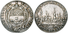 FRANCE, AR jeton, 1674. Chambre de la ville de Nancy. D/ NON INVLTVS PREMOR Cartouche orné aux armes de la ville. R/ Vue de la ville. Feu. 7689. 28 mm...