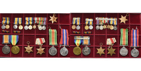 GRANDE-BRETAGNE, lot de 7 décorations: British War medal 1914-1920 et Victory medal (montées ensemble et attribuées sur la tranche à "Jack S. BAKER Mi...