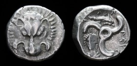DYNASTS OF LYCIA: Perikles (c. 380-360 BC), AR 1/3 Stater/tetrobol. Uncertain mint, possibly Phellos, 3.08g, 15mm. Rare.
Obv: Facing scalp of lion.
...