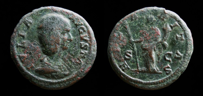 Julia Domna (193-217), AE As, issued 198. Rome, 9.63g, 26mm.
Obv: IVLIA AVGVSTA;...