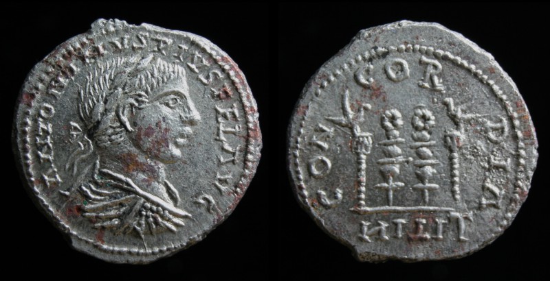 Elagabalus (218-22), Fourrée Denarius, imitative issue. Unknown (eastern?) mint,...
