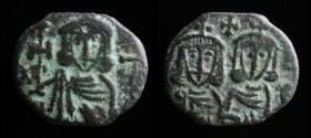 Constantine V Copronymus (741 – 775), AE Follis, issued with Leo IV 751-775. Syracuse, 2.66g, 18.5mm. 
Obv: K – L / E / O / N; Facing half-length figu...