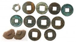 Ancient Chinese lot, Western Han (200 BCE) to Western Wei (556 CE) (13 pieces, value 125 CAD+)
Western Han dynasty:
• Ban Liang (200-180 BCE), small “...
