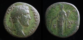 Antoninus Pius (138-161), AE Sestertius. Rome, 20.02g, 29mm.
Obv: ANTONINVS AVG PIVS P P TR P; Head of Antoninus Pius, laureate, right.
Rev: COS IIII;...