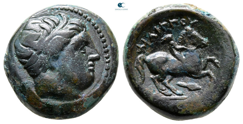 Kings of Macedon. Uncertain mint. Philip II of Macedon 359-336 BC. 
Bronze Æ
...