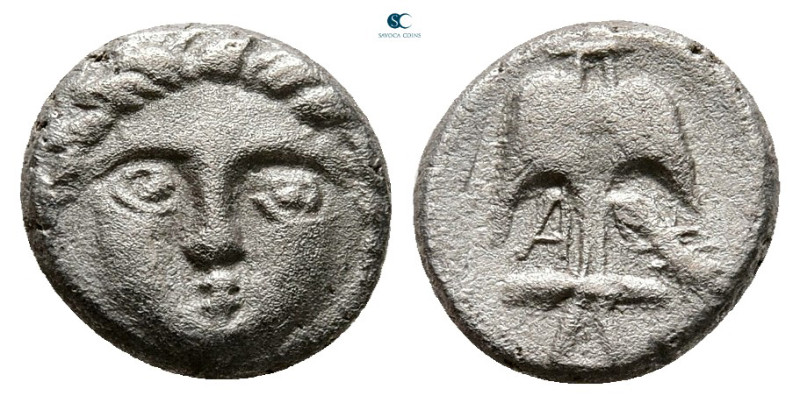 Thrace. Apollonia Pontica circa 375-335 BC. 
Obol AR

10 mm, 0,78 g



Ve...