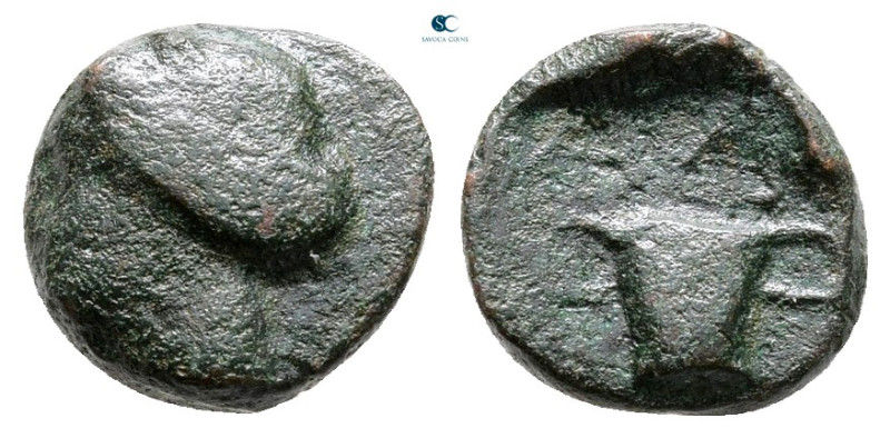 Kings of Thrace. Odrysian, uncertain king 405-340 BC. 
Bronze Æ

10 mm, 1,06 ...