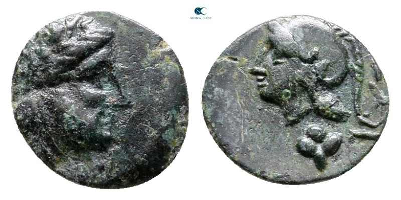 Aiolis. Autokane circa 400-300 BC. 
Bronze Æ

9 mm, 0,45 g



Very Fine