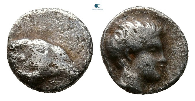 Caria. Kasolaba circa 400-300 BC. 
Hemiobol AR

7 mm, 0,45 g



Nearly Ve...