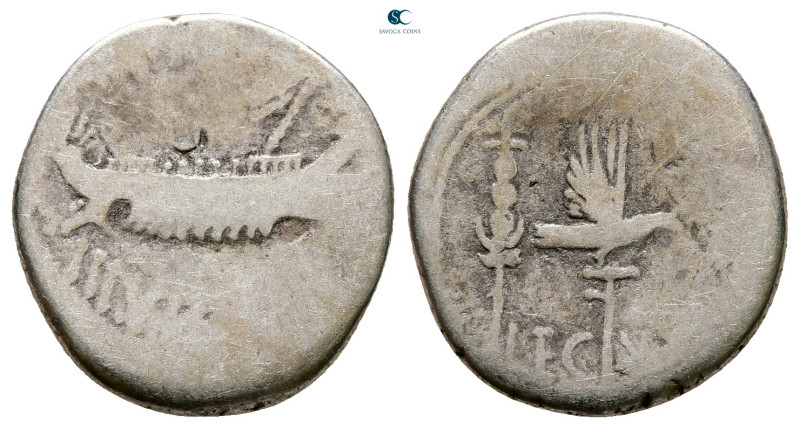 Mark Antony 32-31 BC. Military mint moving with M.Antony
Denarius AR

17 mm, ...