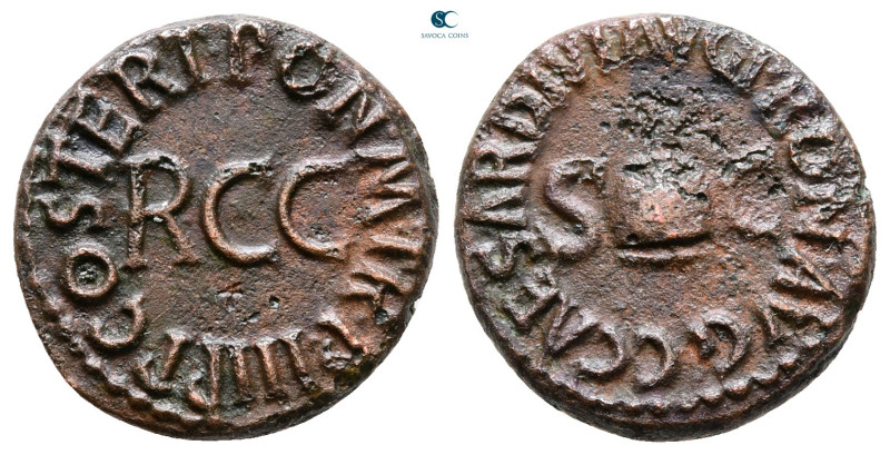 Caligula AD 37-41. Rome
Quadrans Æ

17 mm, 3,16 g



Very Fine