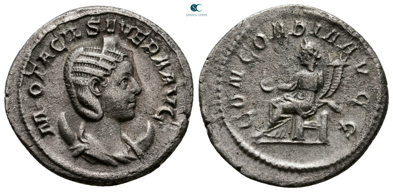 Otacilia Severa AD 244-249. Rome
Antoninianus AR

23 mm, 4,04 g



Very F...