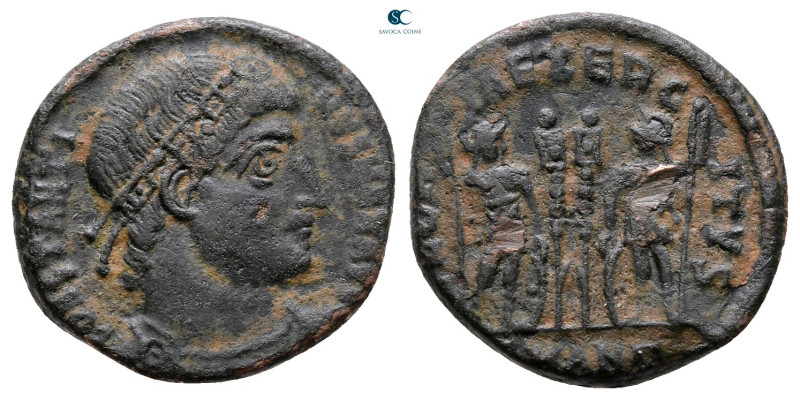 Constantine I the Great AD 306-337. Antioch
Follis Æ

17 mm, 2,31 g



Ne...