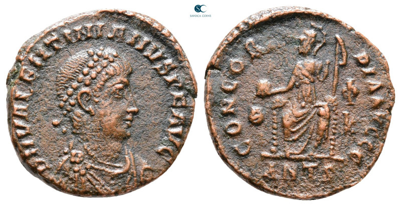Valentinian II AD 375-392. Antioch
Follis Æ

17 mm, 2,59 g



Very Fine