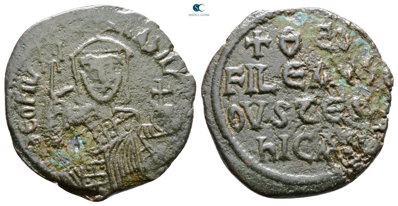 Theophilus AD 829-842. Constantinople
Follis Æ

24 mm, 4,59 g



Good Fin...