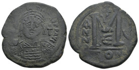 JUSTINIAN I (527-565). Follis.
.
Condition: Fine.
Weight: 19.94 g.
Diameter: 33.6 mm