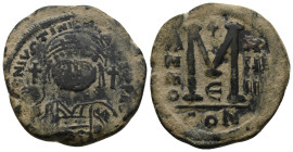 JUSTINIAN I (527-565). Follis.
.
Condition: Very Fine.
Weight: 20.70 g.
Diameter: 33.3 mm