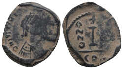 JUSTINIAN I (527-565). Follis.
.
Condition: Fine.
Weight: 4 g.
Diameter: 20.5 mm