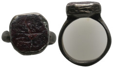 Roman Silver and Stone Ring.
.
Condition: Very Fine.
Weight: 6.82 g.
Diameter: -