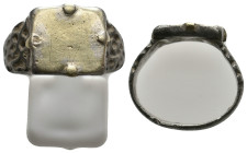 Roman Silver Ring.
.
Condition: Very Fine.
Weight: 8.37 g.
Diameter: -