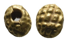 ANCIENT ROMAN GOLD BEAD (1ST- 3RD CENTURY AD).
.
Condition: Very Fine.
Weight: 0.12 g.
Diameter: 5.3 mm.