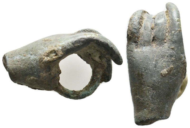 ANCIENT ROMAN BRONZE OBJECT.
.
Condition: Very Fine.
Weight: 17.79 g.
Diameter: ...