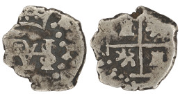 Moneda virreinal. Felipe III o IV. ½ Real. Fecha no visible. Ensayador no visible. Potosí. Ag. 1,51 g. BC. Salida: 10
