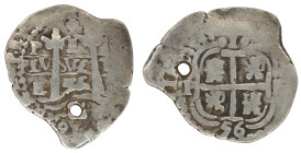 Moneda virreinal. Felipe IV. 1 Real. 1656. E (Antonio de Ergueta). Potosí. Ag. 2,59 g. Cal-758. MBC-. Doble fecha. Perforada. Salida: 25