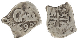 Moneda virreinal. Carlos II. ½ Real. 1693. VR (Pedro de Villar). Potosí. Ag. 1,25 g. Cal-182. MBC-. Fecha visible. Salida: 15