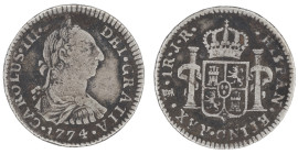 Moneda virreinal. Carlos III. 1 Real. 1774. J.R (José de Vargas y Flor y Raimundo de Yturriaga). Potosí. Anv: Busto de Carlos III mirando hacia la der...
