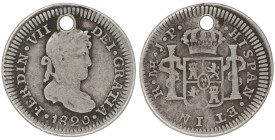 Moneda virreinal. Fernando VII. ½ Real. 1820. J.P (Juan Martínez de Rosas y Pablo Cano Melgarejo). Lima. Anv: Busto de Fernando VII mirando hacia la d...