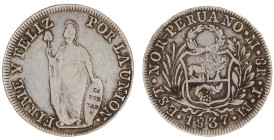 Moneda Republicana. Perú. 8 Reales. 1837. T.M. Est · Nor-Peruano . Anv: EST · NOR-PERUANO · Monograma LIMA · 8R · T · M 1837. Escudo de Perú. // Rev: ...