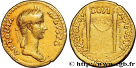ANTONIA
Type : Aureus, restitution de Claude 
Date : 41-42 
Mint name / Town : Lyon 
Metal : gold 
Diameter : 19  mm
Orientation dies : 6  h.
Weight :...