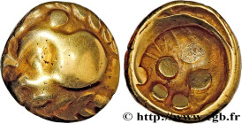 VINDELICI (Germania, currently South Germany)
Type : Statère d'or "Regenbogenschüsselchen" 
Date : c. 80-50 BC. 
Metal : gold 
Diameter : 16,5  mm
Ori...