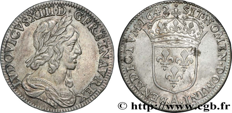 LOUIS XIII
Type : Quart d'écu, buste drapé et cuirassé (2e buste de Jean Warin) ...