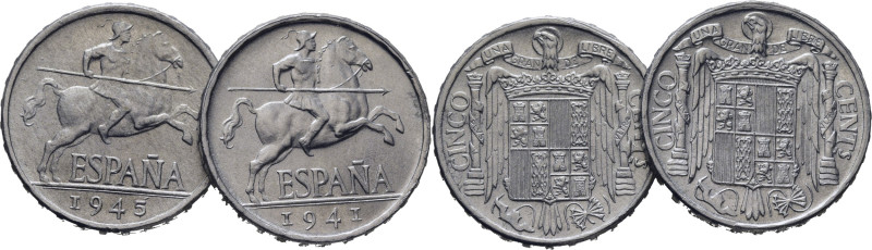 ESTADO ESPAÑOL. Madrid. 5 céntimos. 1941 y 1945. Cy17762 y 3 (18€). SC/SC+, bril...