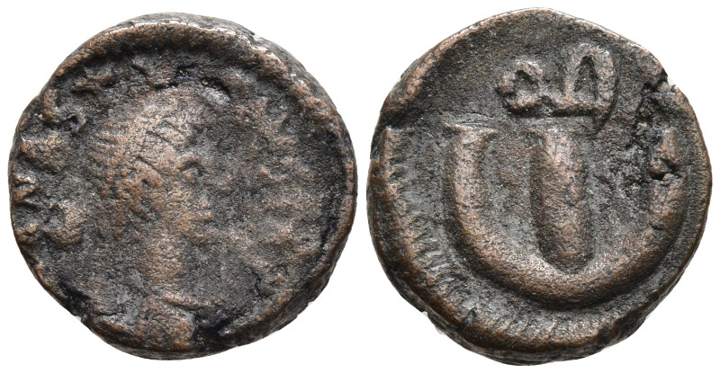 Byzantine Coins Æ 2,05g, 12,8mm.