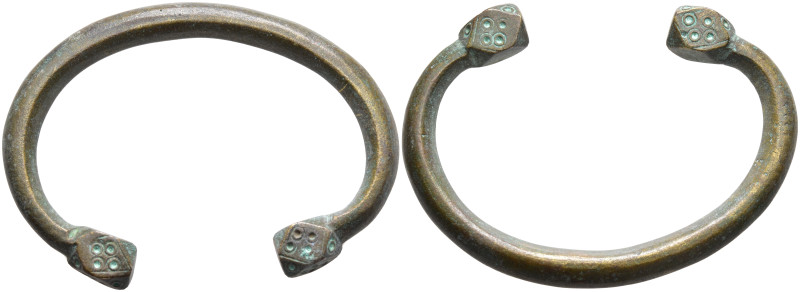 ANCIENT ROMAN BRONZE BRACELET.(1st-2nd century).Ae. 42,5g, 69,0mm.