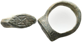 ANCIENT BYZANTINE BRONZE RING.(3rd–4th centuries).Ae. 7,0g, 25,5mm.