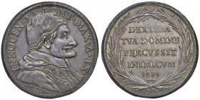 Innocenzo XI (1676-1689) Piastra 1684 An. IX - Munt. 30 AG (g 31,94) 
FDC
