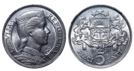 Latvia, 1st Republic, Gustavs Zemgals (1927 - 1930). 5 Lati 1929, Silver, 25 gr, KM#9, MS 60, 6637728-002