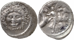 The Roman Republic
L. Plautius Plancus AR Denarius 3,56 g, Rome, 47 BC. Head of Medusa facing, with coiled snake on either side; L•PLAVTIVS below. Rev...