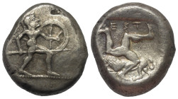 Pamphylien. Aspendos.

 Stater (Silber). Ca. 465 - 430 v. Chr.
Vs: Krieger mit Lanze und Schild nach rechts schreitend.
Rs: Triskeles vor nach lin...