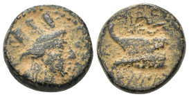 Phoenicia, Arados, c. 2nd centuries BC. Æ (17,3mm, 7.2g). Turreted head of Tyche r. R/ Prow l. Duyrat 1644 - 1649; BMC 97; DCA 762.