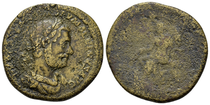 Macrinus (217-218). Æ Sestertius (31,5mm, 19g). Rome, July 217-March 218 AD. Lau...