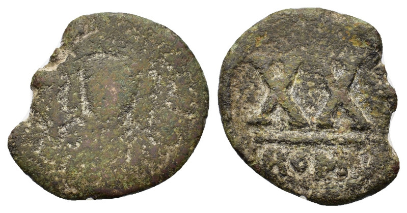 Maurice Tiberius (582-602). Æ 20 Nummi (19mm, 2.95g). Rome. Crowned, draped and ...