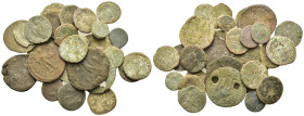 Lot of 30 Roman Imperial Æ coins, to be catalog. Lot sold as is, no return.