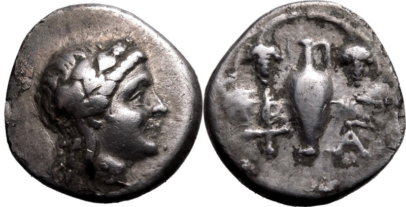 ANCIENT GREECE. AEOLIS, TEMNOS. 
Silver hemidrachm, 2nd century BC. 
Obv: laur...